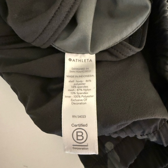 Athleta Printed Mesh Racer Run Short 4” - Picture 6 of 8